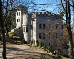 Замок и парк барона Николая Фон Глена Замок и парк барона Николая Фон Глена
